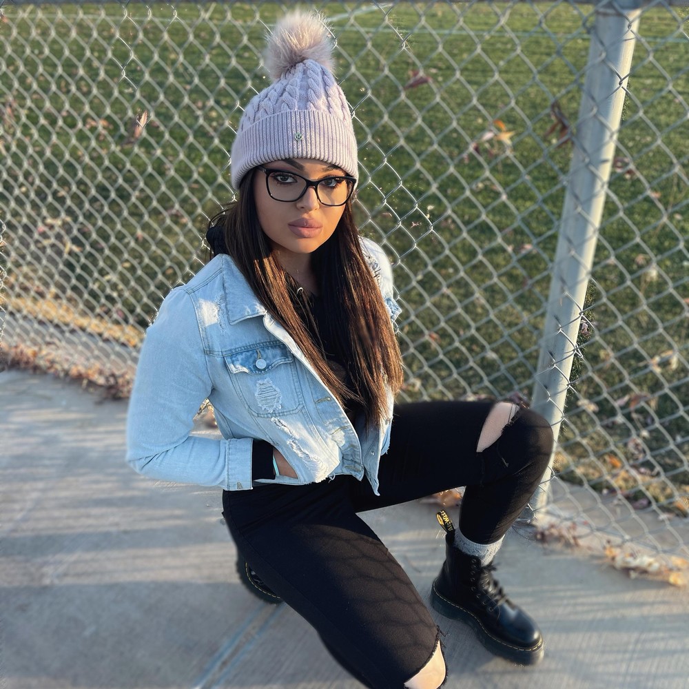 Meet your Posher, Raina